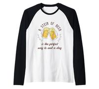 Una jarra de cerveza es la manera perfecta de terminar un regalo de día Camiseta Manga Raglan