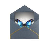 Una tarjeta de felicitación con estampado de mariposa azul, doblada a la mitad de las tarjetas para cumpleaños, bodas, fiestas.