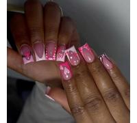 Uñas cuadradas de moda para imprimir corazones y purpurina para pegar en las uñas manicura arte de uñas para un aspecto elegante de San Valentín