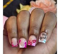 Uñas de San Valentín para imprimir letras estampadas cortas cuadradas uñas artificiales para pegar en las uñas manicura arte de uñas para un aspecto elegante