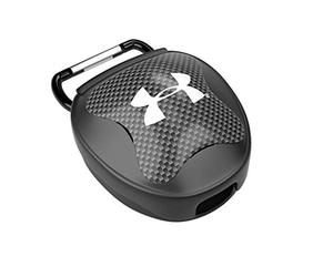 Under Armour Funda protectora bucal para guardar el protector bucal, mantenlo limpio y seguro, color negro, para adultos