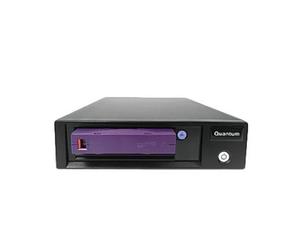 Unidad cinta LTO-8 SAS Tabletop Quantum 12TB Externo con cartucho incluido compacta alto rendimiento