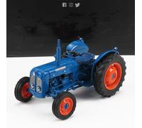 UNIVERSAL HOBBIES 1/32 AGRÍCOLA TRACTOR FORDSON DEXTA 1960 MODELO ESTÁTICO