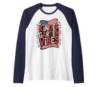 USA Kindergarten Escuela Vibes Primer Día América Profesor Camiseta Manga Raglan