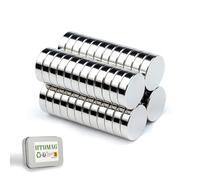 UTOMAG 50 Piezas Imanes Fuertes de Disco 8x3mm, Imán Redondos de Neodimio Potentes y Pequeños, Ideales para Refrigerador, Fotos, Manualidades, Pizarras Magnéticas, Cocina y Oficinas