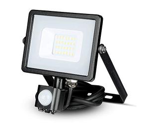 V-TAC Faro LED chip Samsung 20 W con sensor de movimiento y crepuscular e interruptor manual de bloqueo, color negro, 3000 K, IP65