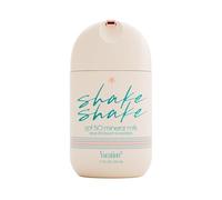 VACATION La nueva forma de aplicar minerales: Vacation Shake Shake Shake es un protector solar facial mineral para el uso diario que, gracias a su exclusivo envase Tip, es fácil y