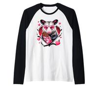 Valentine Hearts Opossum with Chocolate Bar Camiseta Manga Raglan