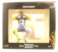 Valentino Rossi Estatuilla - Checking The Ear Plugs - Motogp 2014
