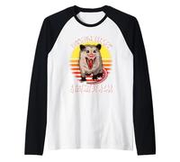Vamos a comer basura y conseguir golpeado por un coche Retro Vintage Possum Camiseta Manga Raglan