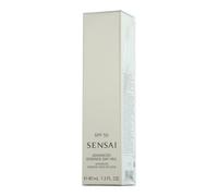 Velo de día Sensai Cellular Performance Advanced Essence SPF 50 40 ml