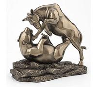 Veronese Design Estatua de Mesa de 6 Pulgadas de Alto Wall Street Stock Market Bull Bear Fight Financial Broker Regalo Resumen Fundido en Frío Resina Bronce Acabado