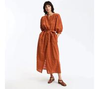 Vestido largo con cinturón y mangas abullonadas. Talla XXL. Color marrón cobrizo