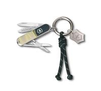 Victorinox Navaja suiza de bolsillo Classic SD, 7 funciones, Hecha en Suiza, multiherramienta para mujer, llavero, incl. estuche de regalo, New York Style (azul, amarillo)