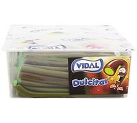 Vidal Golosinas. Dulcitar Cola. Regaliz relleno con intenso sabor a cola. Color marrón y verde. Envase 200 unidades.