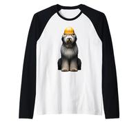 Viejo perro pastor inglés amarillo duro sombrero trabajador de la construcción Camiseta Manga Raglan