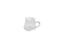 Vierte la salsa en el plato, jarra de espuma de leche, jarra de espuma de leche, jarra de café espresso, barista, artesanía, café, latte, jarra de espuma de leche, jarra de aderezo de ensalada (color