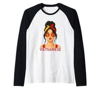 Vietnamese Girl Vietnam Flag Vietnamese Girlfriend Wife Camiseta Manga Raglan