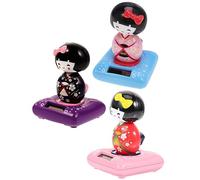 VILLCASE 3 Piezas Muñeca Kimono con Cabeza Temblorosa Figuras De Muñecos De Kimono Muñeca Geisha Japonesa Cabezones con Energía Solar Kimono Muñeca Estatua Decoración Mueve Tu Cabeza Japón