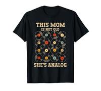 Vinilo divertido con texto en inglés "This Mom Is Not Old Shes" Camiseta