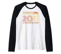 Vintage 2011 15th Birthday 15 Years Old Men Women Vintage Camiseta Manga Raglan