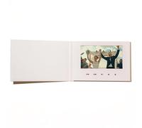 Voicegift Libro de vídeo HD programable - Tarjeta de felicitación incluida Grabadora de Audio y vídeo para Boda, Compromiso, Navidad, Aniversario, cumpleaños con Memoria de 8 GB
