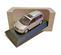 Volkswagen Touran - 1/43 scale - VW Minichamps modelcar - 1T0099300A7W