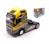 Volvo Fh16 Globetrotter 750 XXL Amarillo / Negro 1:43 Modelo BBURAGO