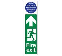 VSafety Fire Exit Door Plate Man Right/Door To Be Kept Closed Sign - Retrato - 75 mm x 300 mm - 1 mm de plástico rígido