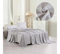VUIKLCty Manta refrescante de Jacquard en Forma de corazón, Ideal for quienes tienden a Sentir Calor (Solo Manta)(Gray,150x230cm)