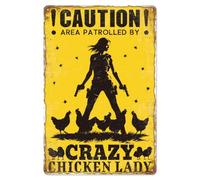 WADORN Letrero de metal divertido de advertencia de pollo, 8 x 12 pulgadas, área de precaución patrullada por una señora loca de pollo, letrero retro de estaño vintage para decoración de pared para el