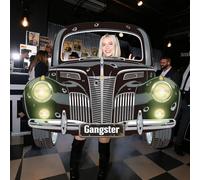 WADORN Telón de fondo para decoración de fiesta de coche de gángsters, 6.6 x 5.2 pies, telón de fondo de fotografía temática de los años 20, accesorios de cabina de fotos grandes para decoraciones de