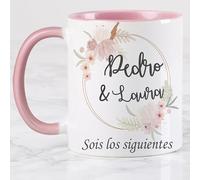 Wanapix | Taza Personalizada con Nombre y Fecha | Regalo Sois los Siguientes | Detalles Boda para Invitados | Taza Cerámica | 325 ml