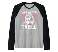 War At The Table Wrestler Lucha libre de brazos Camiseta Manga Raglan