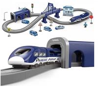 Wdmiya Juego de ferrocarril de juguete de policía para niños, 66 piezas, tren de juguete eléctrico con túnel, puente y trenes, coche de policía y accesorios, pista interactiva, regalo para niños y
