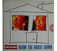 Wee Papa Girl Rappers - Blow The House Down