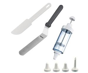 Westmark 311522E6 - Juego de repostería (3 piezas: 1 jeringa con 5 boquillas, 1 paleta angular, 1 sacapuntas, plástico y acero inoxidable, transparente/negro/blanco)