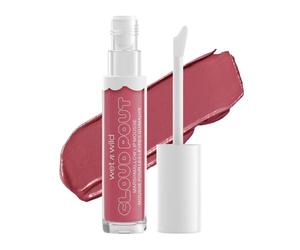 wet n wild, Cloud Pout Marshmallow Lip Mousse, Barra de Labios Líquida Mate, Fórmula que no Reseca y de Larga Duración con Aceite de Argán, Aceite de Aguacate y Vitamina E, Marsh To My Mallow