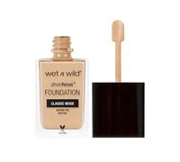 Wet n Wild - Photo Focus Foundation MATTE - Base con Fórmula Avanzada - Piel y Maquillaje Impecables para la Cámara y Sin Brillos Blancos, Fórmula Matificante - Vegano - Classic Beige - 1 Unidad