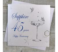 WHITE COTTON CARDS Coupe Glass BD145C-Tarjeta de Aniversario Hecha a Mano con Texto Happy Anniversary 'Sapphire' 45 Years, Color Blanco