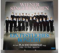 Wiener Sängerknaben - Ein festliches Konzert (& Placido Domingo) / Vinyl record [Vinyl-LP]