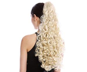 WIG ME UP- 9563B-V-88 extensión de pelo coleta larga voluminosa muy rizada ondulada rubia clara brillante 60 cm