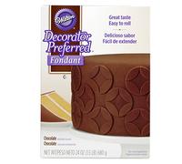 Wilton Decorator Preferred Fondant 24Oz-Chocolate