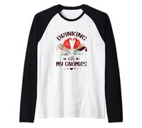 Wine Lover Gnomes - Drinking with My Gnomies - Funny GNOME Camiseta Manga Raglan