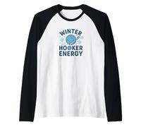 Winter Hooker Energy Cozy Crochet Vibes Funny Maker Citas Camiseta Manga Raglan