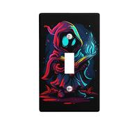 Winter Magic - Placa de cubierta para interruptor de luz, color azul oscuro, misteriosa figura con capucha para decoración del hogar, placas de pared termoplásticas, tamaño estándar, palanca única