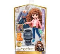 Wizarding World Muñeca Brilliant Hermione Granger 20,3 cm, 2 trajes, 5 accesorios, rosa