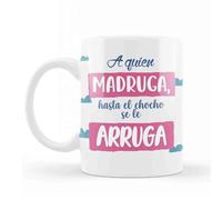 Wondernastic - Taza A quien madruga, hasta el ch*cho se le arruga, Capacidad de 350 ml, Color Blanco, Cerámica, Apta para Lavavajillas y Microondas, Divertido y Original, Diseño Exclusivo