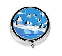 WZYWHJ Penguins on The Iceberg - Caja de medicina circular impresa, portátil de viaje con compartimentos, mini dispensador de píldoras