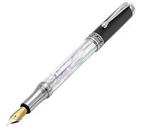 Xezo Pluma Estilográfica Maestro Hecha a Mano, Punta Fina. Nácar blanco iridiscente de origen oceánico con PVD de carbono similar al diamante. Serializado, no hay dos bolígrafos iguales